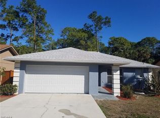 6035 Hollow Dr, Naples, FL 34112