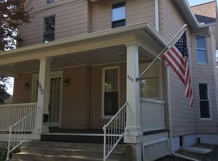862 N Cedar St, Galesburg, IL 61401