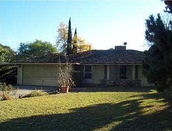 1st image of 380 W Naomi Ave