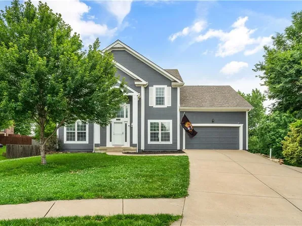 15750 Timber Park Ct, Platte City, MO 64079