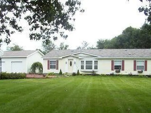 70955 Ironwood Dr, Niles, MI 49120