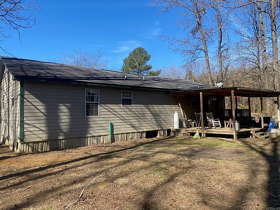 5th image of 215 Cooter Neck Rd