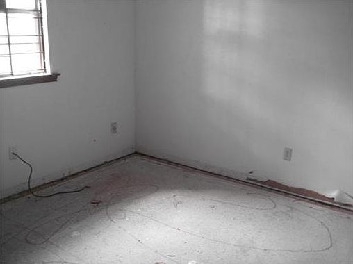 3rd image of 14806 N Little Woods Dr