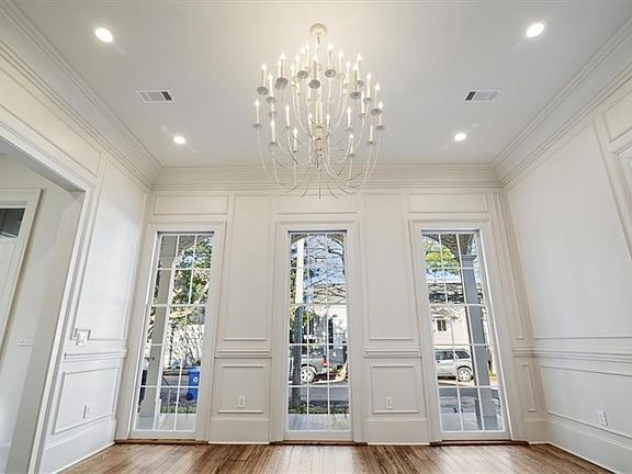 5th image of 1121 Dufossat St