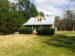 44 E Senora Rd, Lancaster, VA 22503