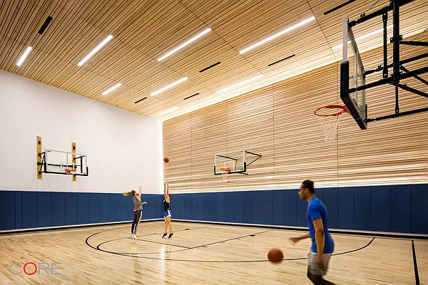 Rented by CORE | media 36