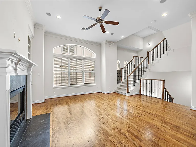 2828 Sherwin St — Photo 22