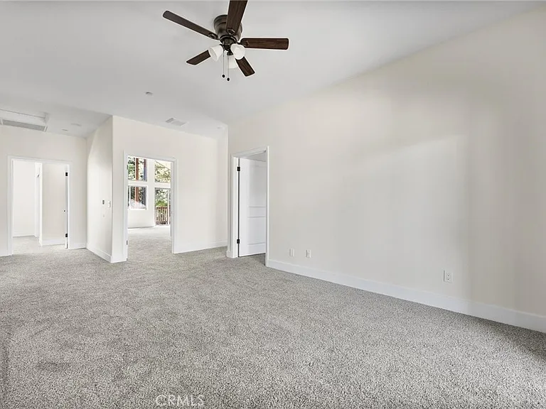 1813 Woodland Dr — Photo 22