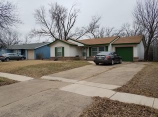 1118 Clarice St, Grand Prairie, TX 75051