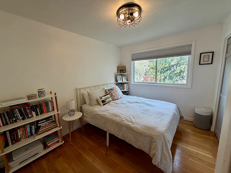 235 Paradise Rd — Photo 19