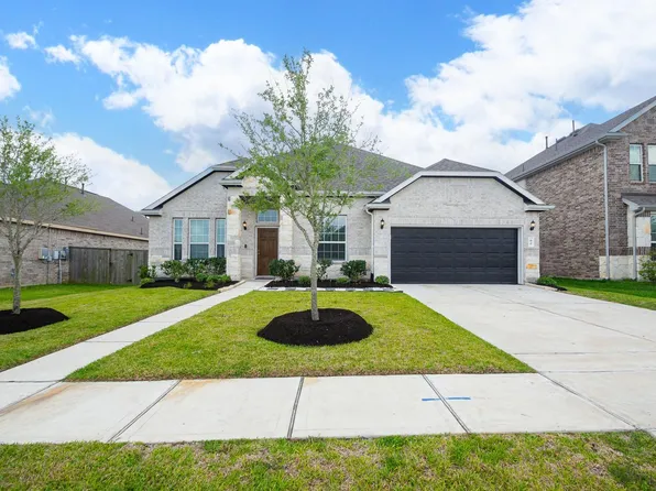 62 Carmel Dr, Manvel, TX 77578