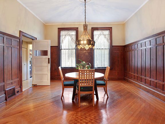 4th image of 7431-33 St. Charles Ave