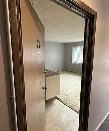 2nd image of 320 S Lane St APT 27