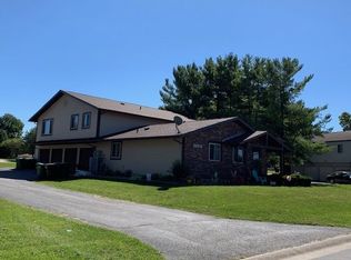52174 Friars Ct APT D, South Bend, IN