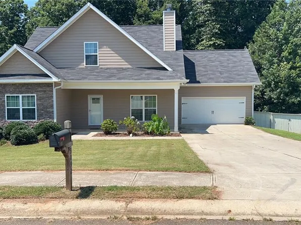 3092 Grandview Ln, Commerce, GA 30529