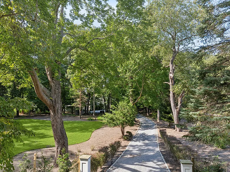 7 Fairway Ct — Photo 28