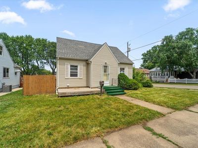 1455 Forest Ave, Waterloo, IA, 50702