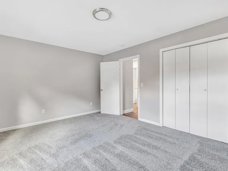 156 Jersey St #3 — Photo 11