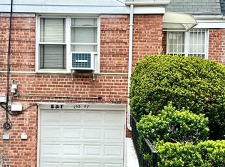 15807 65th Ave, Fresh Meadows, NY 11365