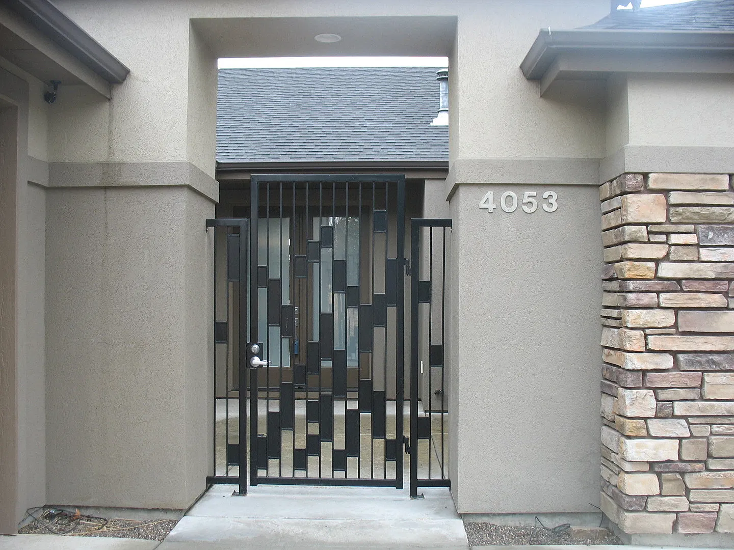 Modern style 3bed, 2.5bath, 2,135Sq.ft. 3-car garage home in Meridian — Photo 3