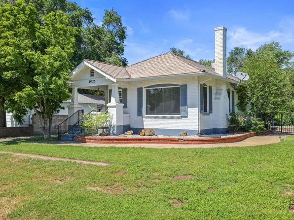 1025 W Marlette St, Ione, CA 95640
