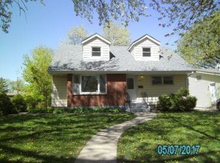 2214 Horeb Ave, Zion, IL 60099
