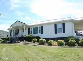 848 Balls Chapel Rd, Rose Hill, VA 24281