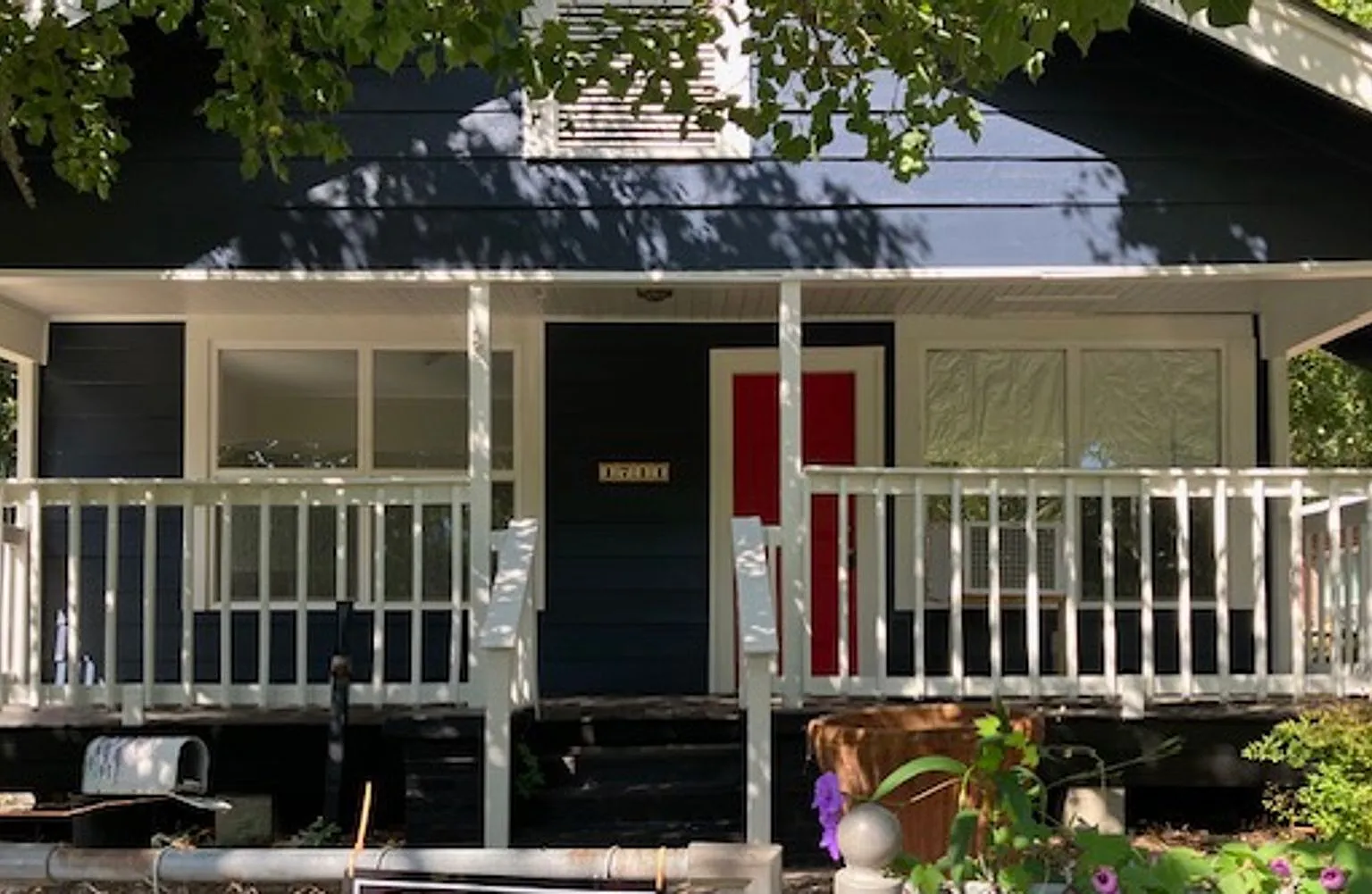 Gulfport 3 Bedroom — Photo 1