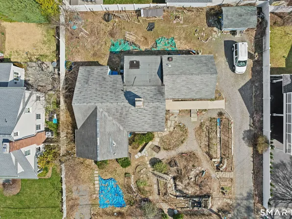 16 Hendrie Drive, Greenwich, CT 06870