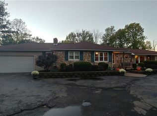 921 Pixley Rd, Rochester, NY 14624