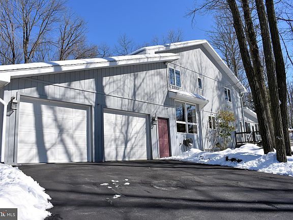 3rd image of 251 Mount Union Rd