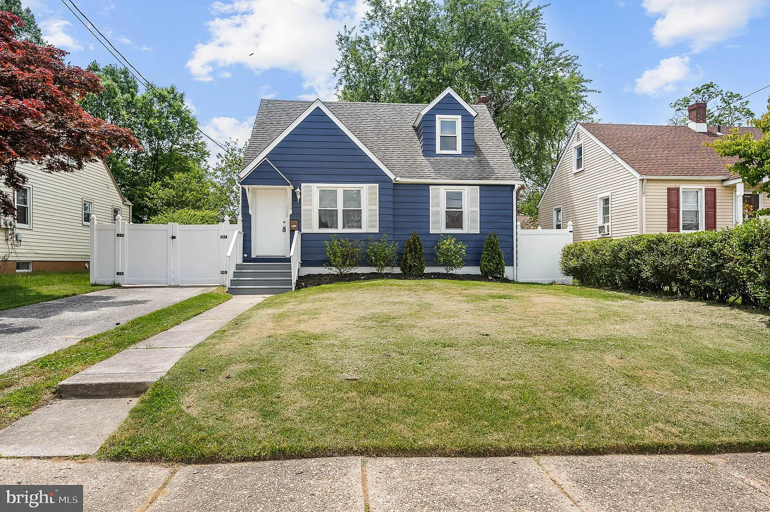 108 Birch Ave photo 1