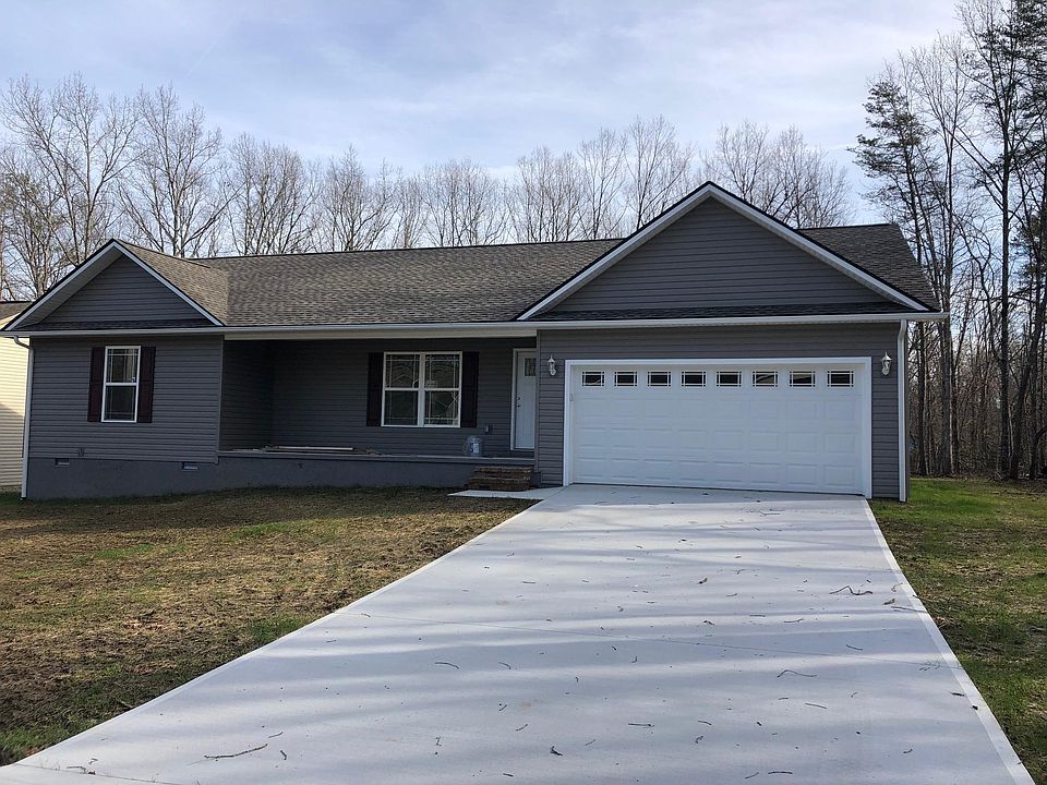 1st image of 724 Oneida Ln