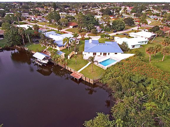 3rd image of 608 Ramie Ln
