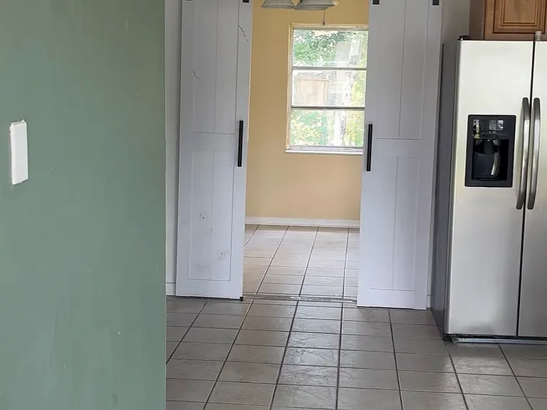 05-14353 SW 39th Court Rd #5 — Photo 6