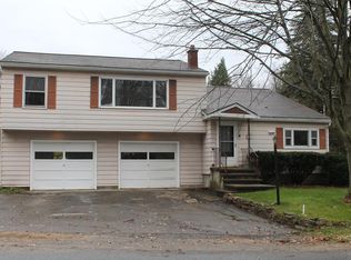 22 Ram Rd, Morrisonville, NY 12962