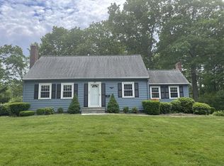 40 Alton St, Walpole, MA 02081