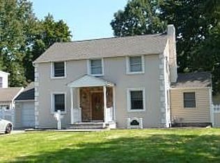 127 Center St, Pompton Lakes, NJ 07442