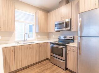 1360 NE Killingsworth St #2F, Portland, OR 97211