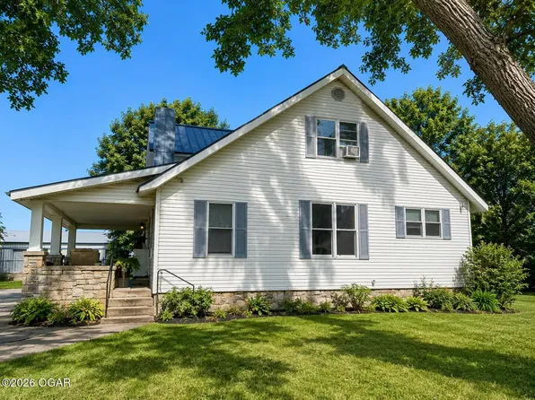 1743 S Baker Blvd, Carthage, MO 64836