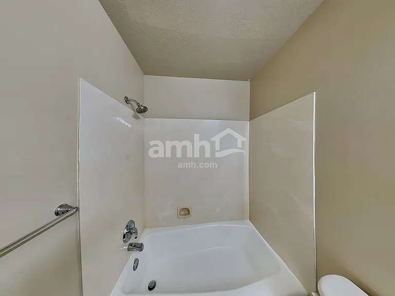 1401 N 2225 W — Photo 15