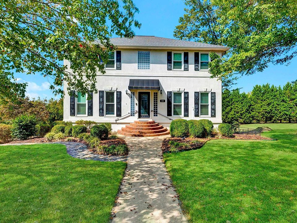 1st image of 118 Westmeath Dr