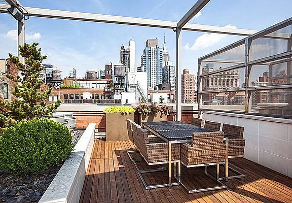 3rd image of 120 W 21st St APT 412