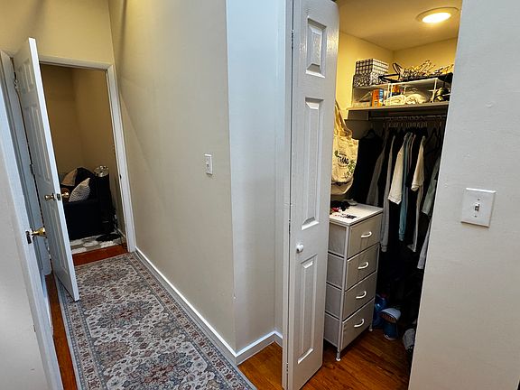 5th image of 315 W 30th St APT 4M
