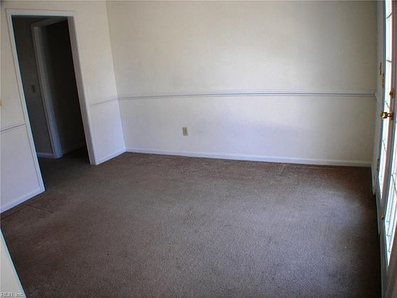 4th image of 5436 Steamboat Ct
