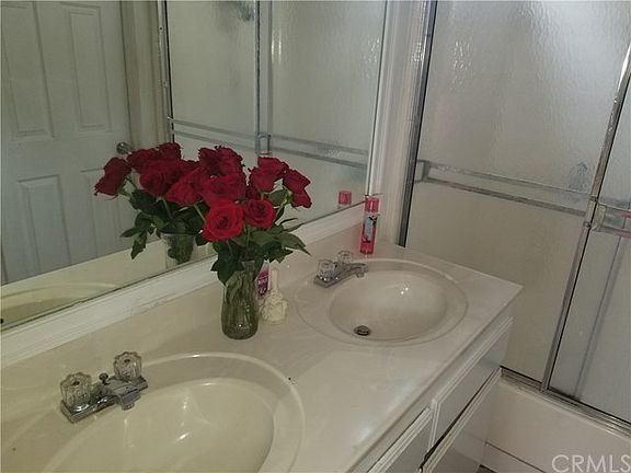 4th image of 25613 Calabria Dr