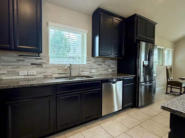 646 Ridge Lawn Dr — Photo 24