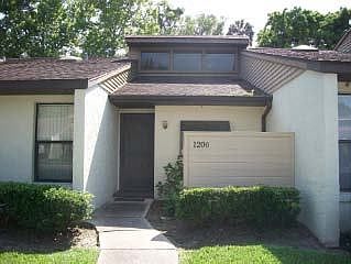 1st image of 1206 Charter Oaks Cir