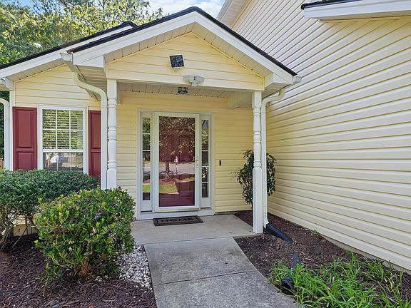 2nd image of 6 Coriander Ct