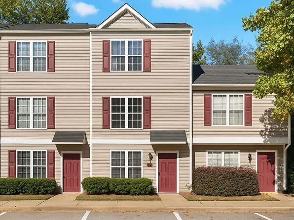 12 Red Ln, Raleigh, NC 27606